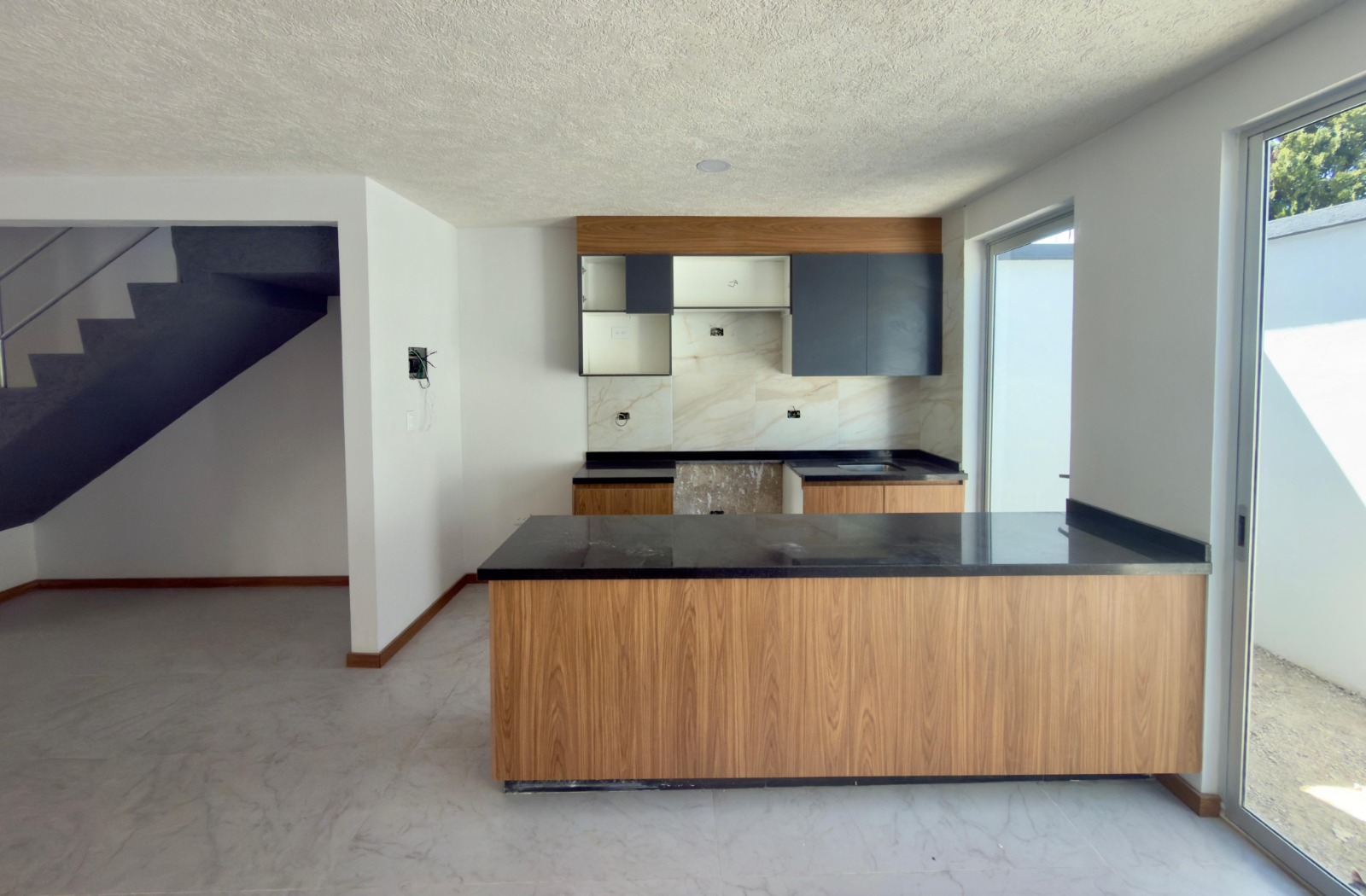 casa nueva en venta en san manuel a 5 minutos de cu buap con recamara en planta baja casa nueva en venta en san manuel a 5 minutos de cu buap con recamara en planta baja