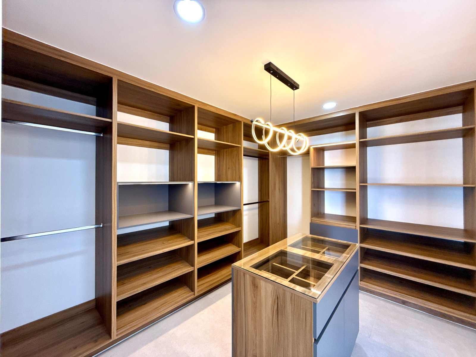 casa en venta en esquina parque méxico – lomas de angelópolis casa en venta en esquina parque méxico – lomas de angelópolis