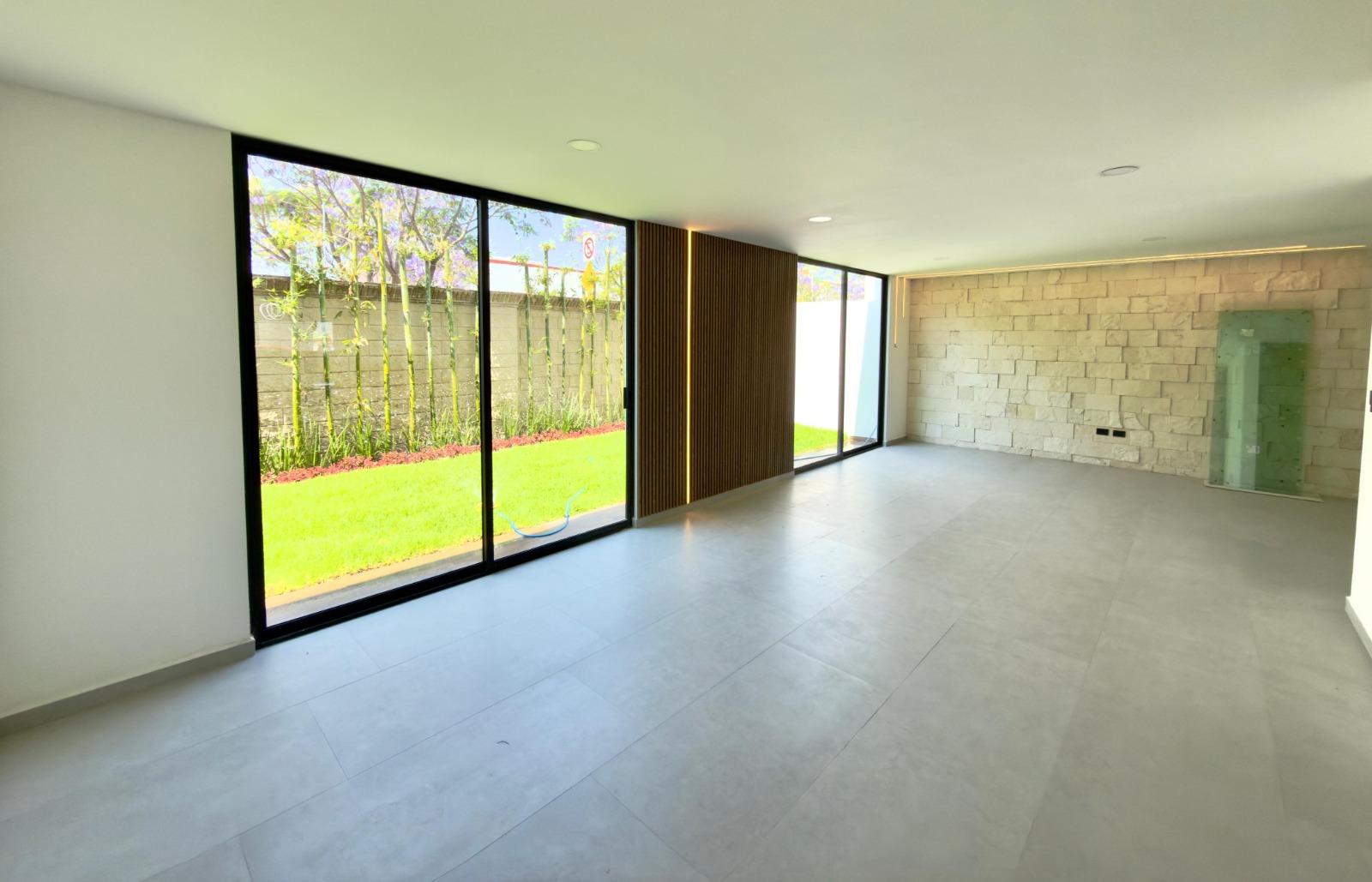 casa en venta en esquina parque méxico – lomas de angelópolis casa en venta en esquina parque méxico – lomas de angelópolis